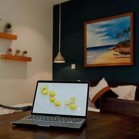 Enjoy Luxury Studio W/Pool @Embassy Gardens 阿克拉 外观 照片